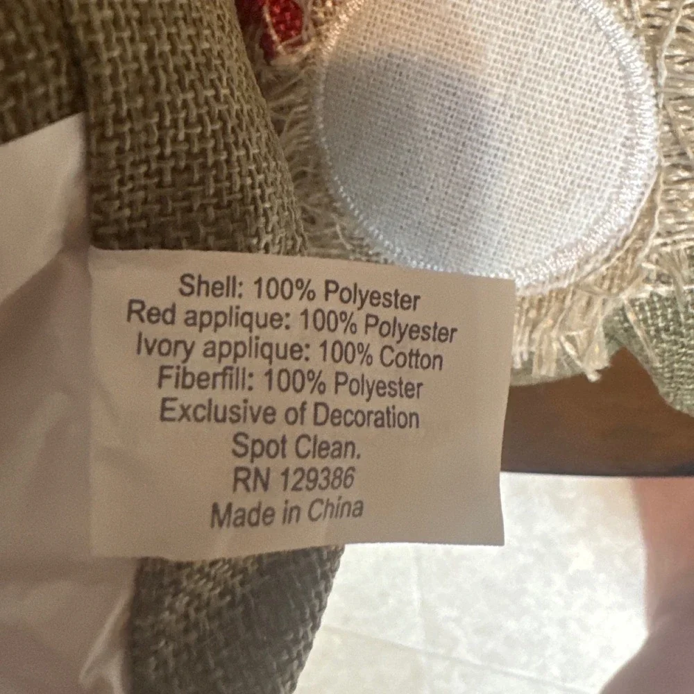 Snowman Decorative Pillow 17x17 Red Green Excellent Christmas Rustic Holiday